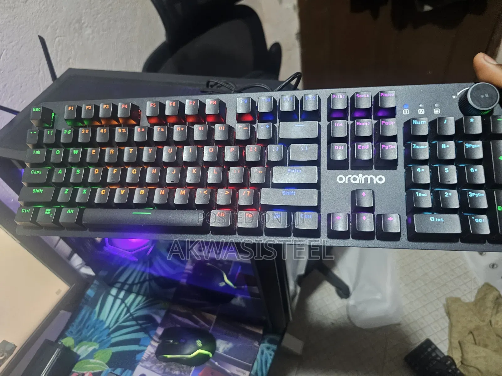 Oraimo Hypertype Wired Mechanical Keyboard (Blue Switch)