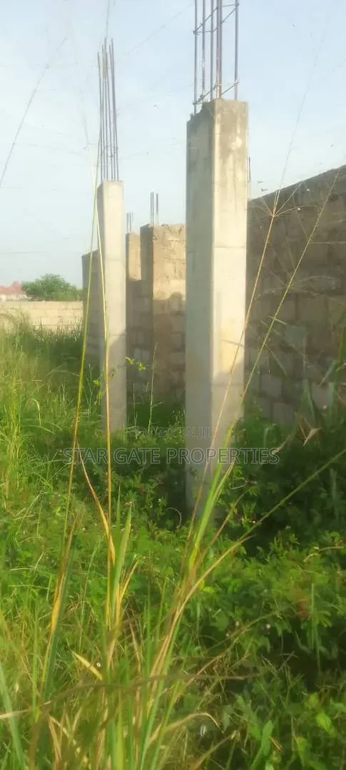 4 Bedrooms House for Sale at Ahenema Kokoben