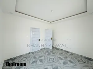 3bdrm House in 3Bedrooms House, Sakumono for sale