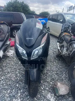 Honda Forza 2016 Black