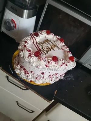 Simple Birthday Cake for Kids and Adults.