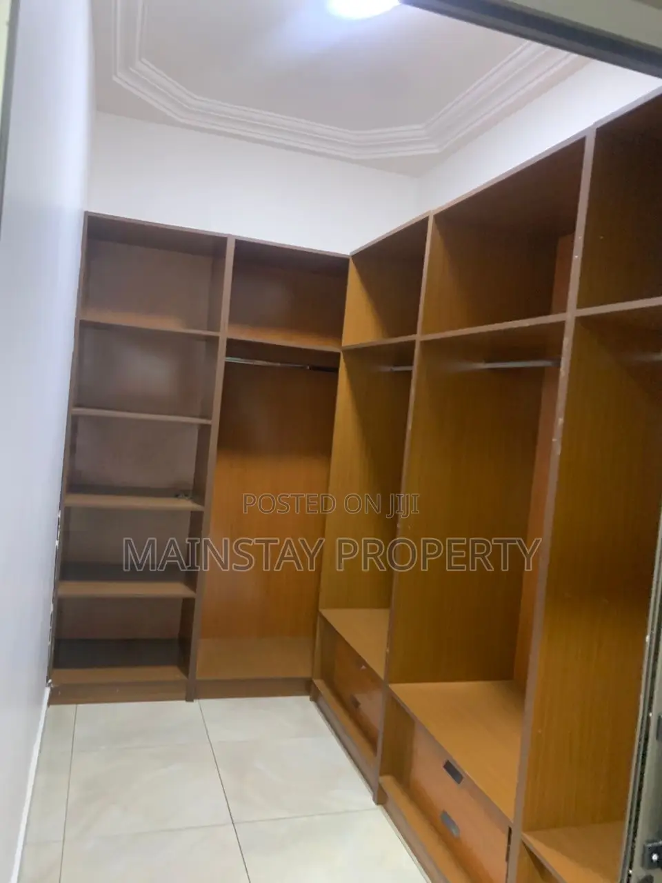 4bdrm House in Mainstay Estates, Airport Residential Area for rent