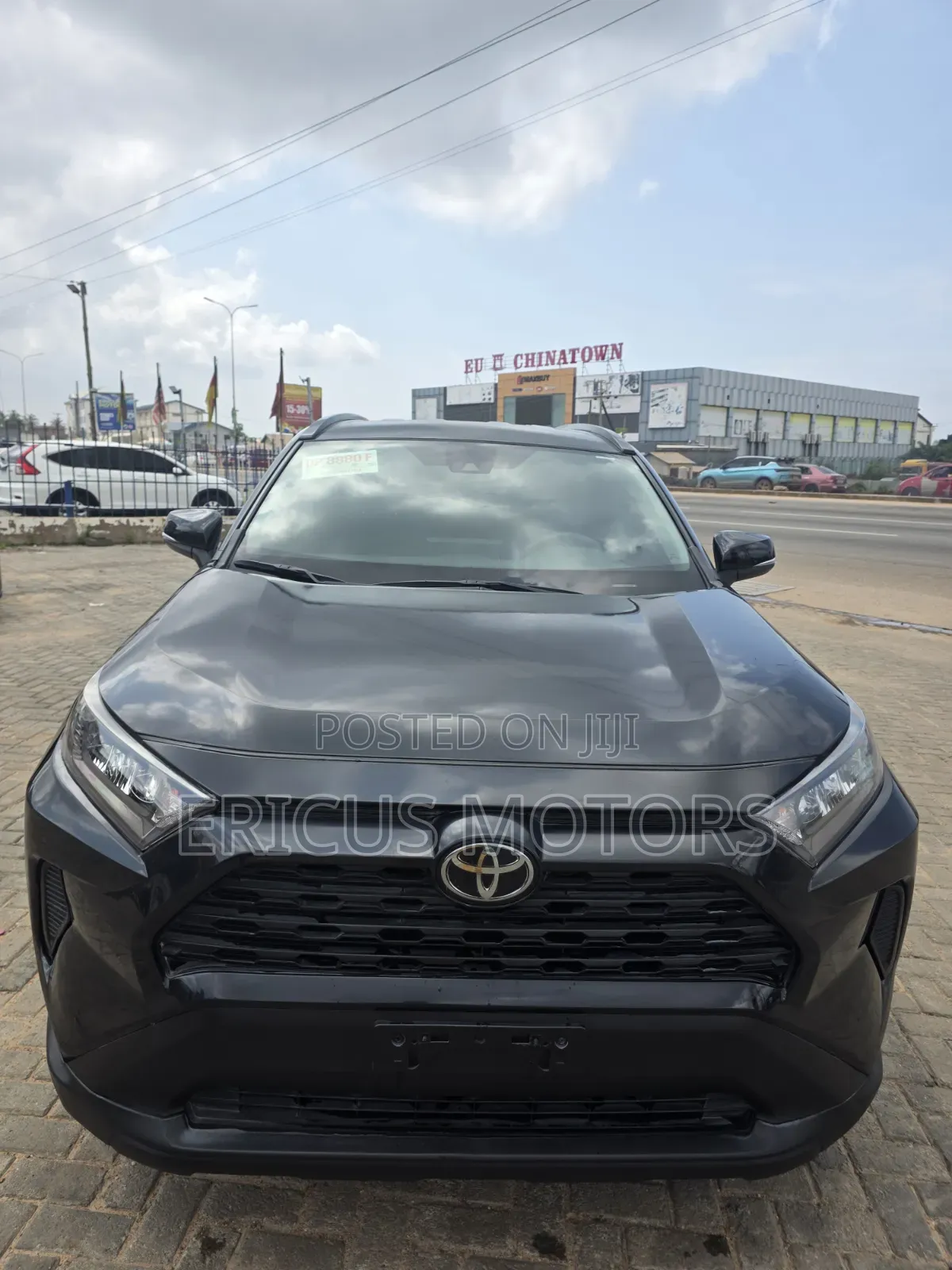 Toyota RAV4 LE AWD 2020 Black