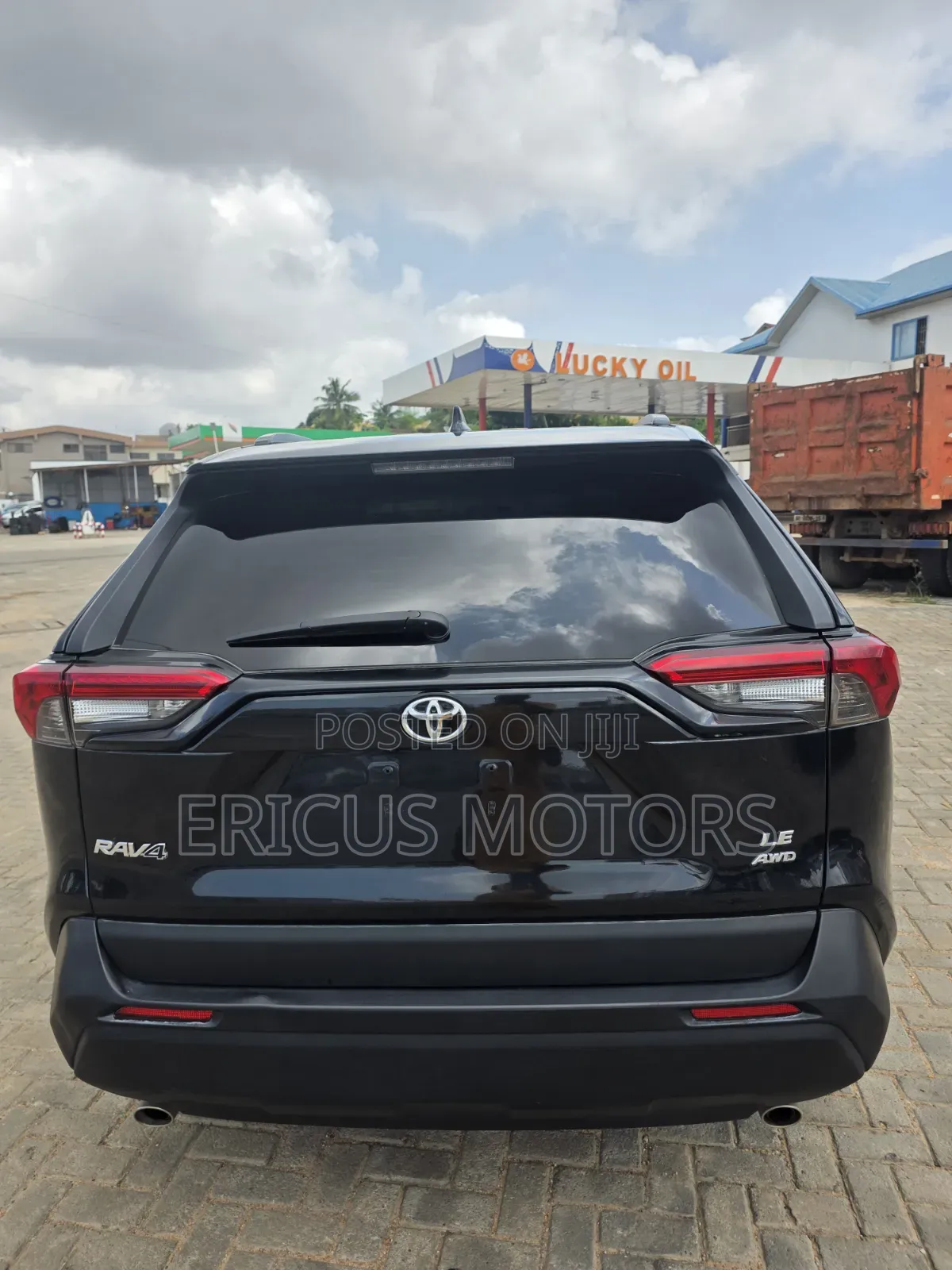 Toyota RAV4 LE AWD 2020 Black