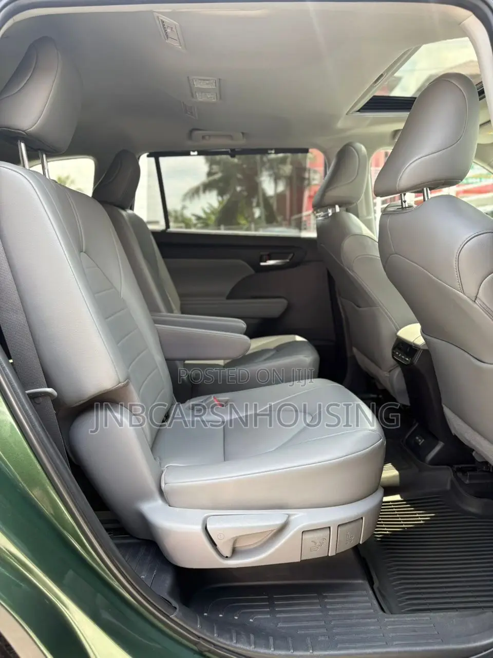 Toyota Highlander XLE AWD 2023 Green