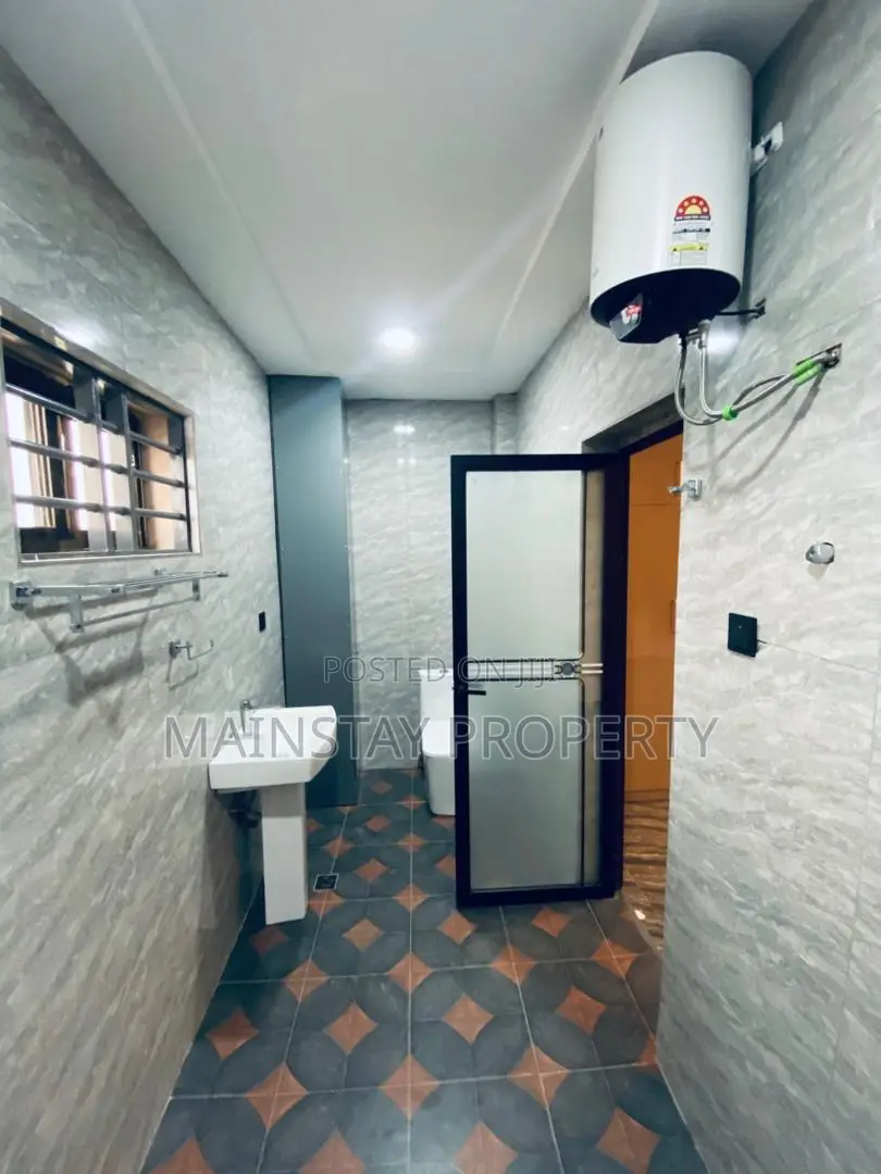 2bdrm Apartment in Mainstay Estates, North Legon for rent