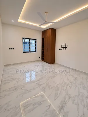 3bdrm House in Franko Estate, Kwabenya for sale