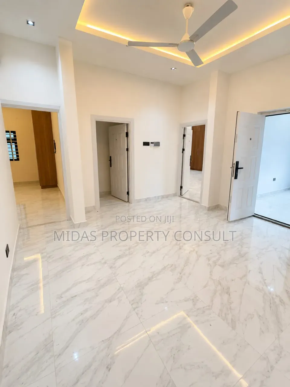 3bdrm House in Franko Estate, Kwabenya for sale