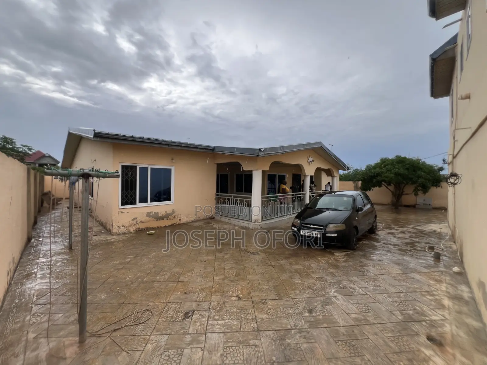 6bdrm House in Tema Metropolitan for sale