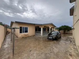 6bdrm House in Tema Metropolitan for sale