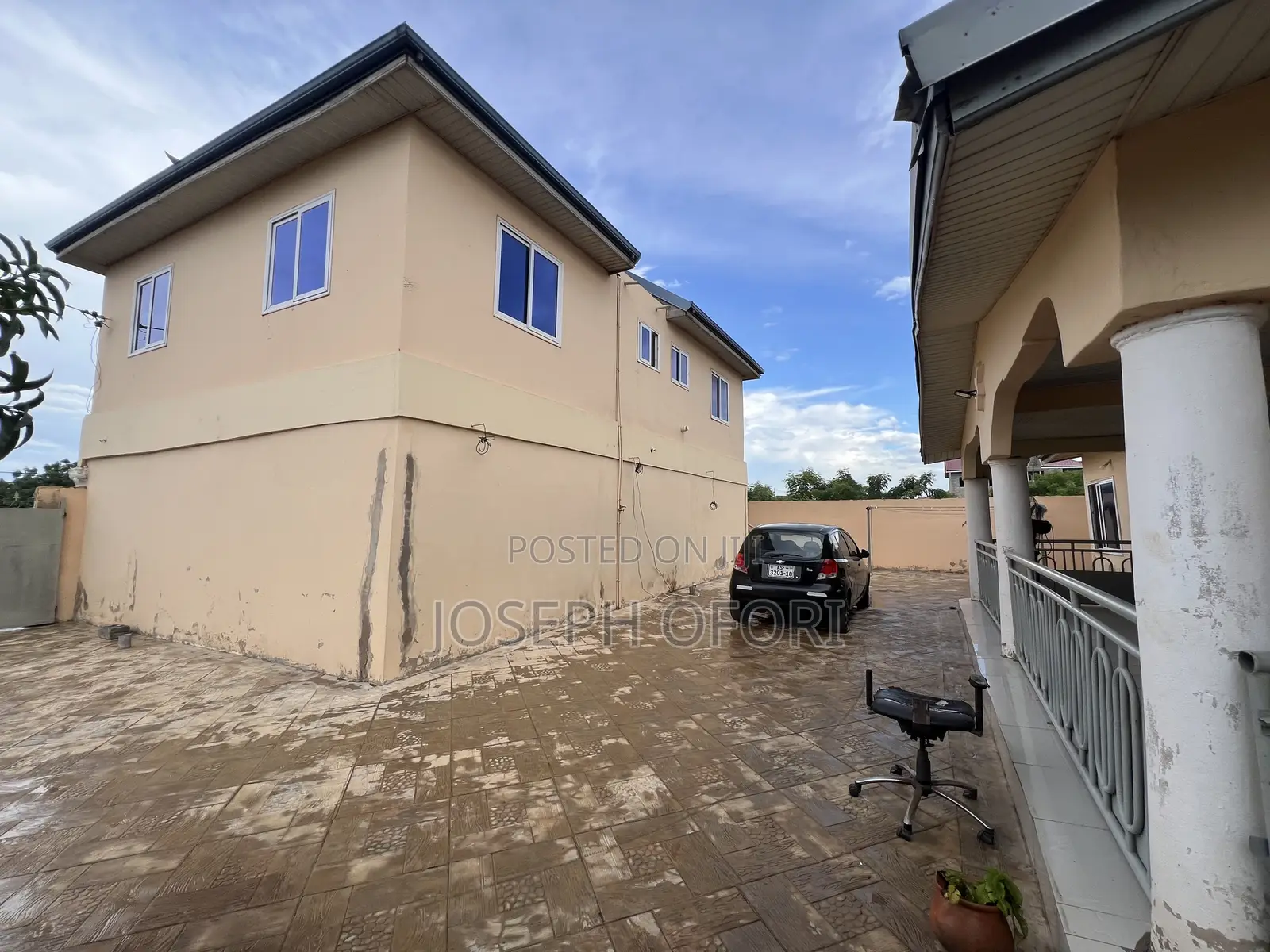 6bdrm House in Tema Metropolitan for sale
