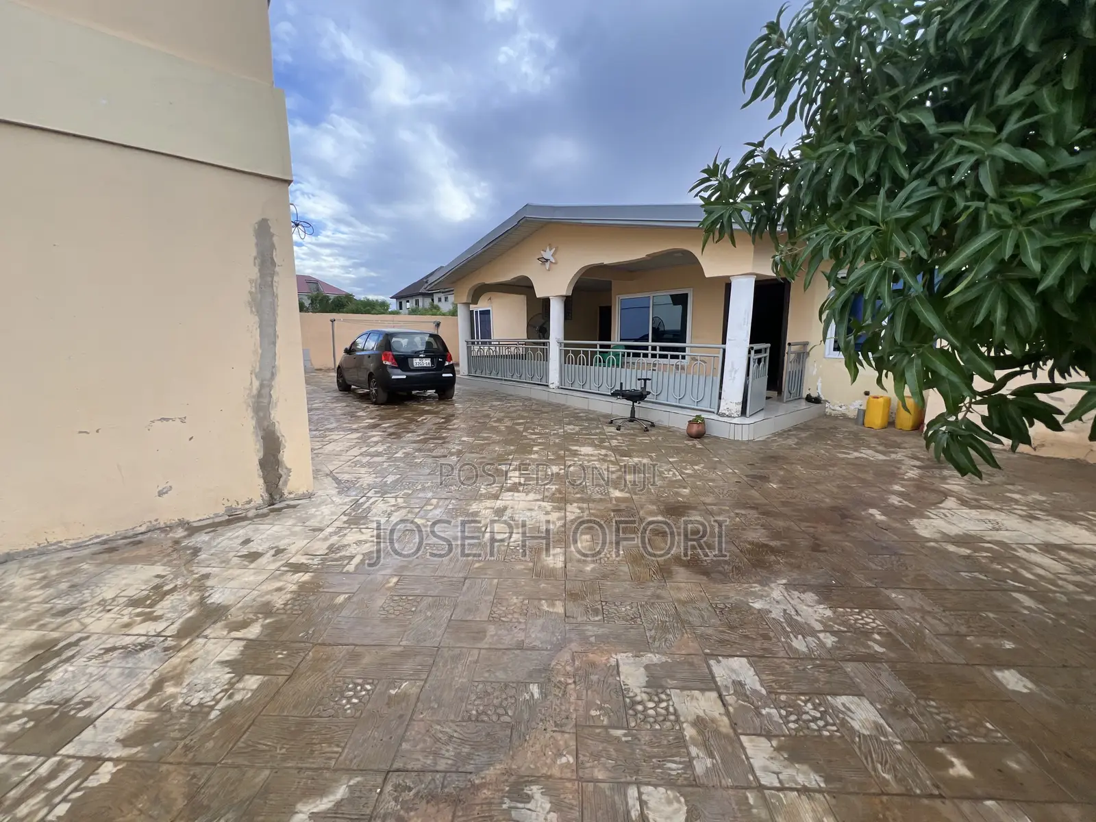 6bdrm House in Tema Metropolitan for sale
