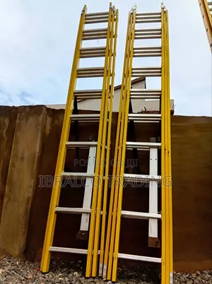 Fibreglass 3x10 Extension Ladder