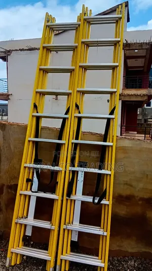 Fibreglass 3x10 Extension Ladder