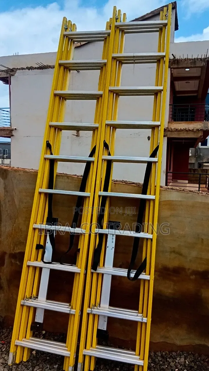 Fibreglass 3x10 Extension Ladder