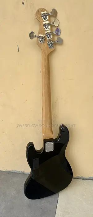 Fender Active 5-String Jazz Bass Guitar (Red—Black ).