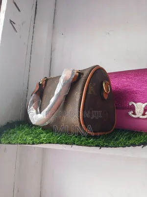 Muna's Clothes And Bags