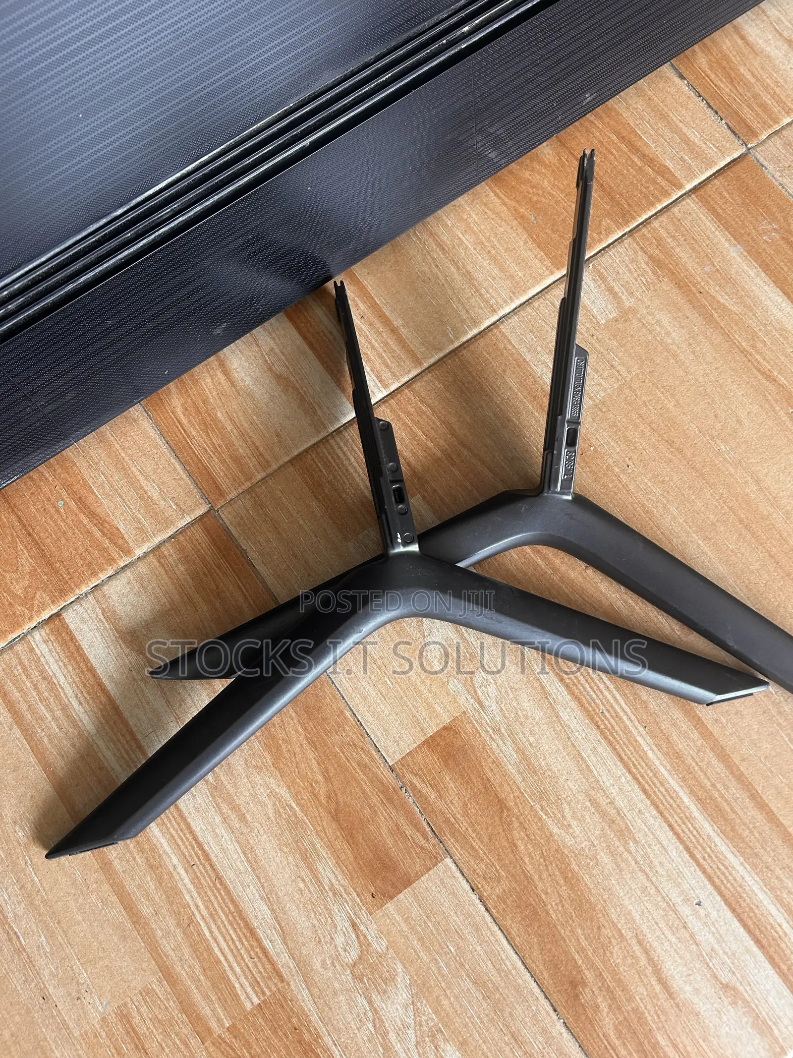 Samsung Smart Slim Tv 82inch