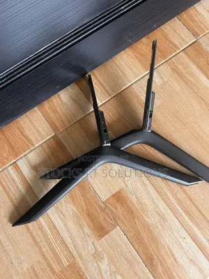 Samsung Smart Slim Tv 82inch
