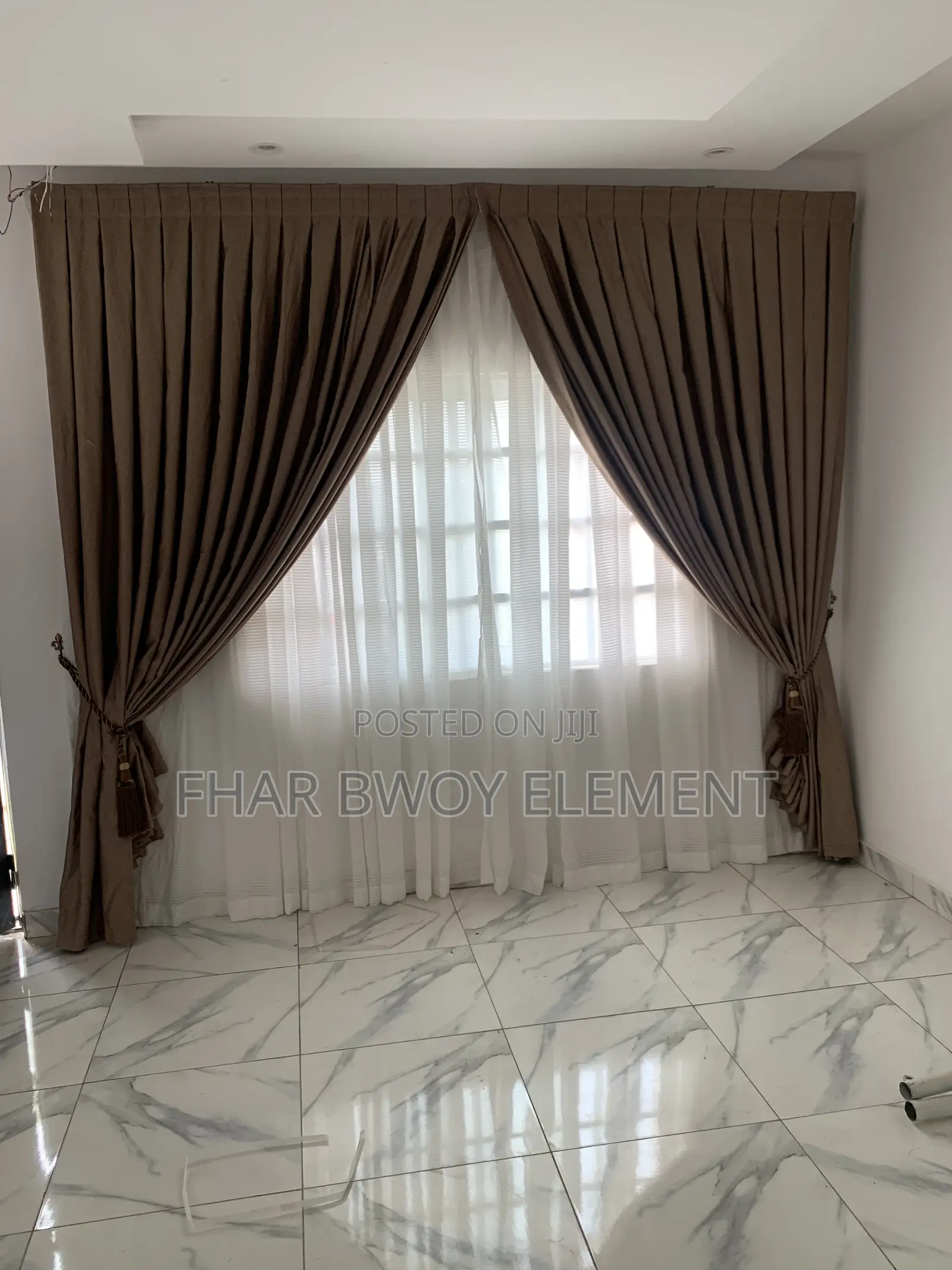 Curtains World (Pitch Pleat)( Box Pleat)