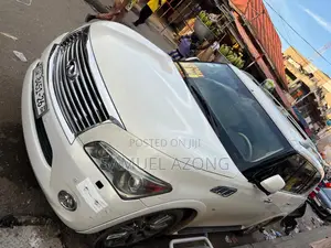 Infiniti QX80 2014 White