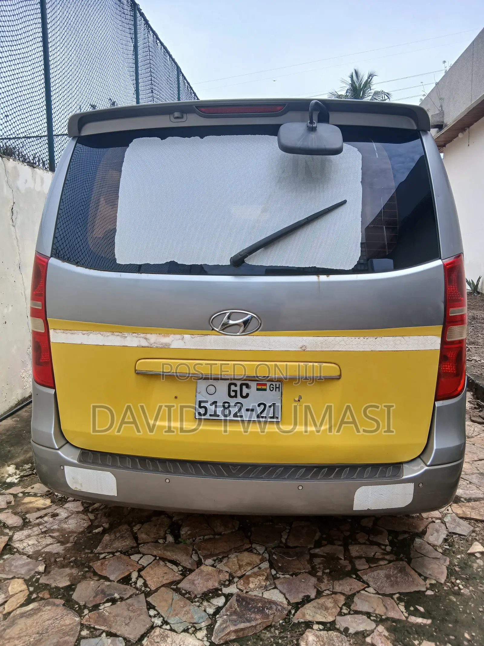 Hyundai Starex 2010 Grey