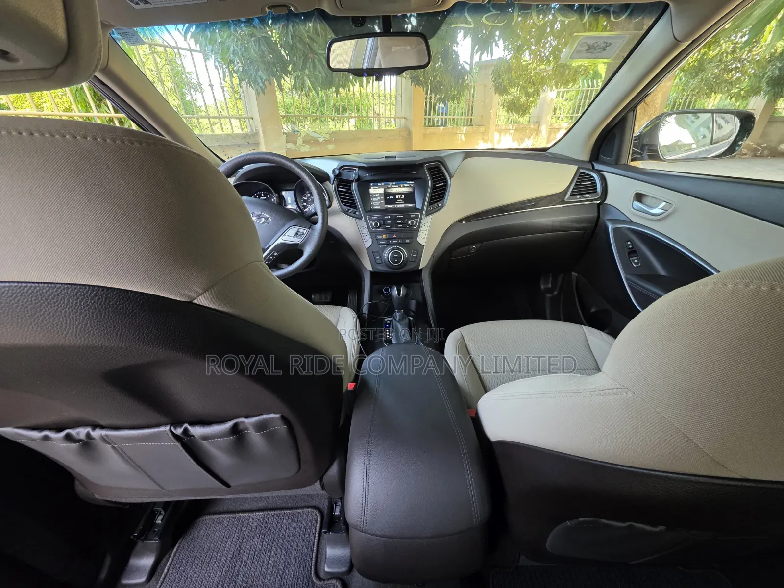 Car Rental- Hyundai Santa Fe Grey