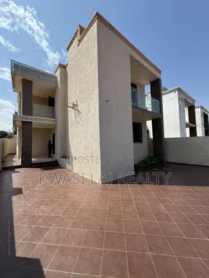 4bdrm House in Kokrobite, Weija for rent