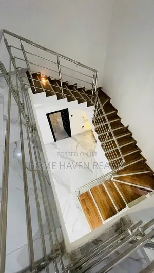 4bdrm House in Kwabenya Adwoa Sarfo for sale