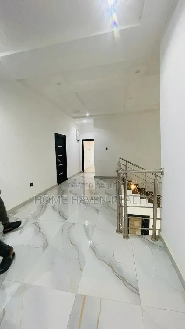 4bdrm House in Kwabenya Adwoa Sarfo for sale