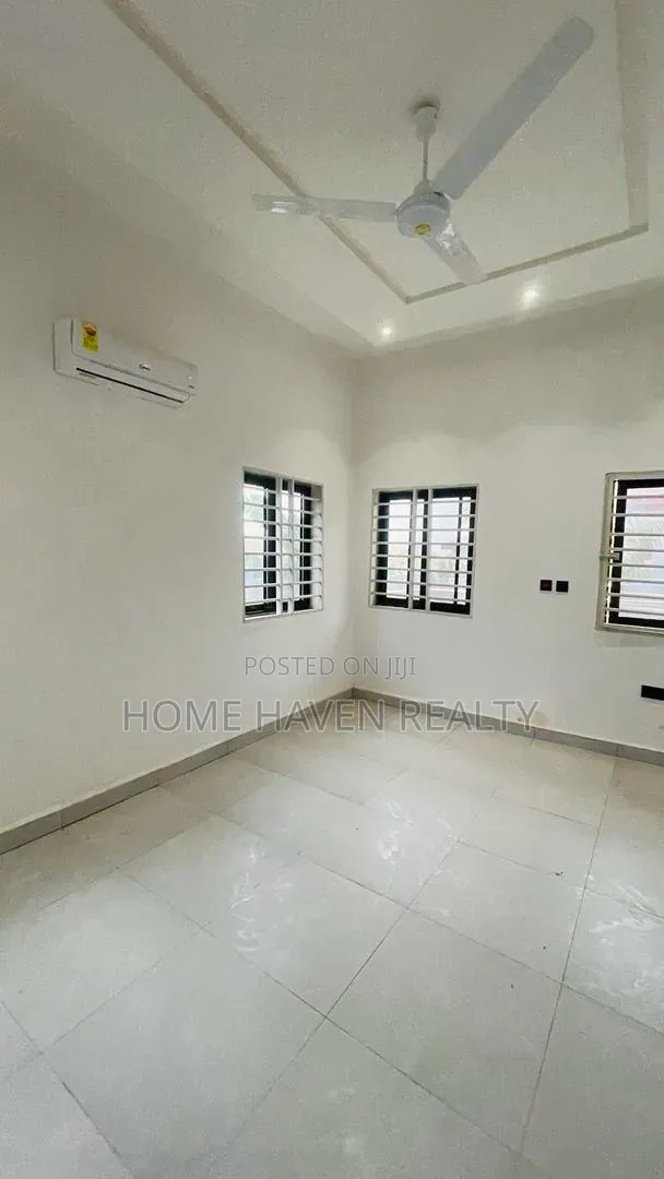 4bdrm House in Kwabenya Adwoa Sarfo for sale