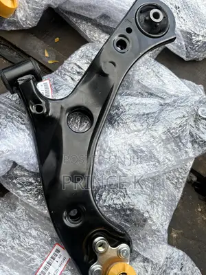 Complete Lower Arm Toyota Corolla 2020