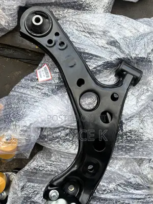 Complete Lower Arm Toyota Corolla 2020