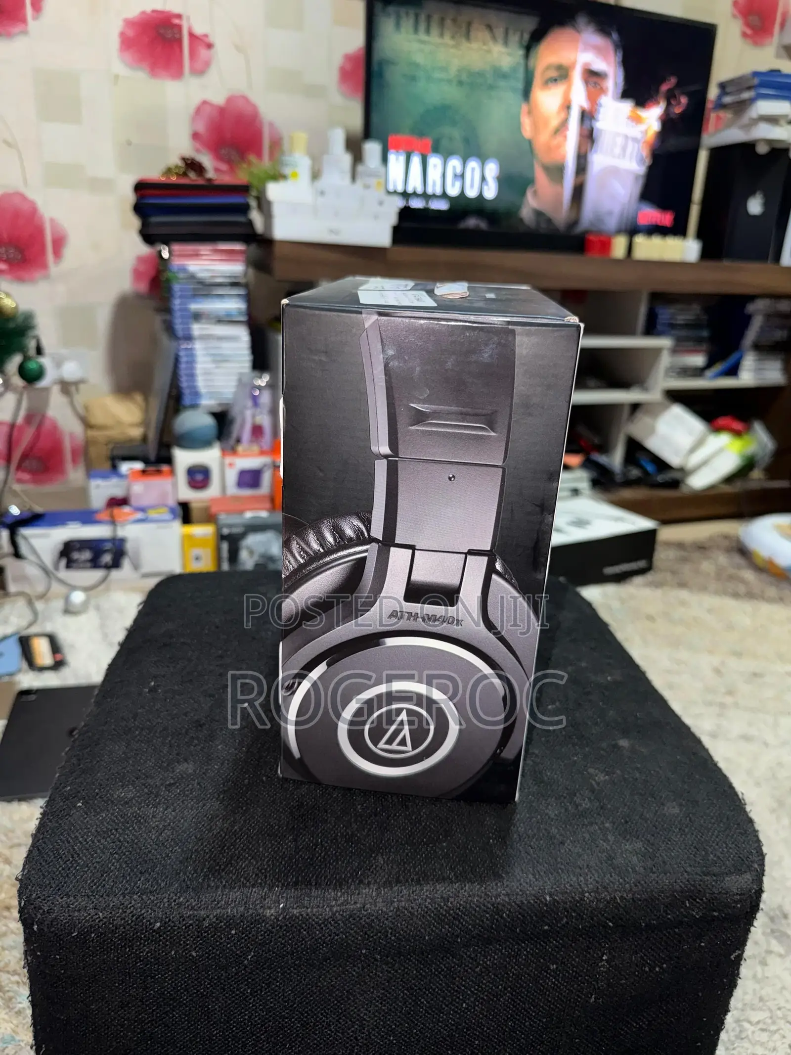 Audio-Technica Ath-M40x Professional Studio Monitor Headphone,
