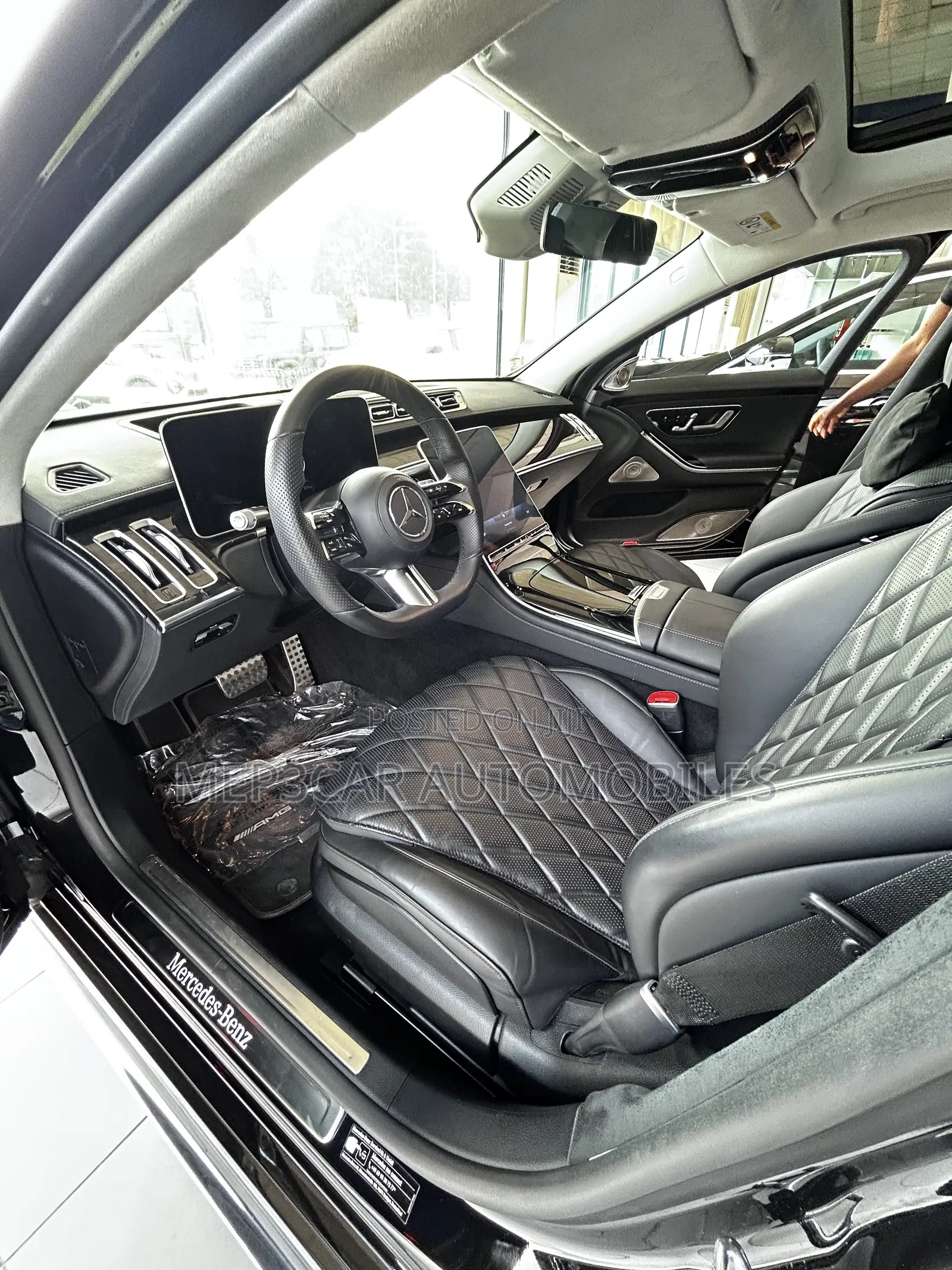 Mercedes-Benz S-Class 2025 Black