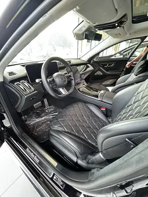 Mercedes-Benz S-Class 2025 Black