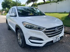 Hyundai Tucson Eco FWD 2016 White