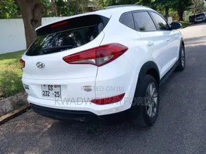 Hyundai Tucson Eco FWD 2016 White