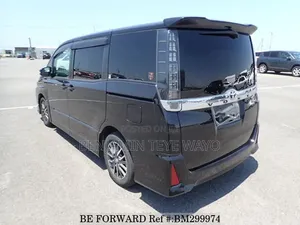 I Need Toyota Voxy Car to Work Sales or Work Pay