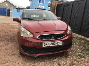 Mitsubishi Mirage SE 2017 Red