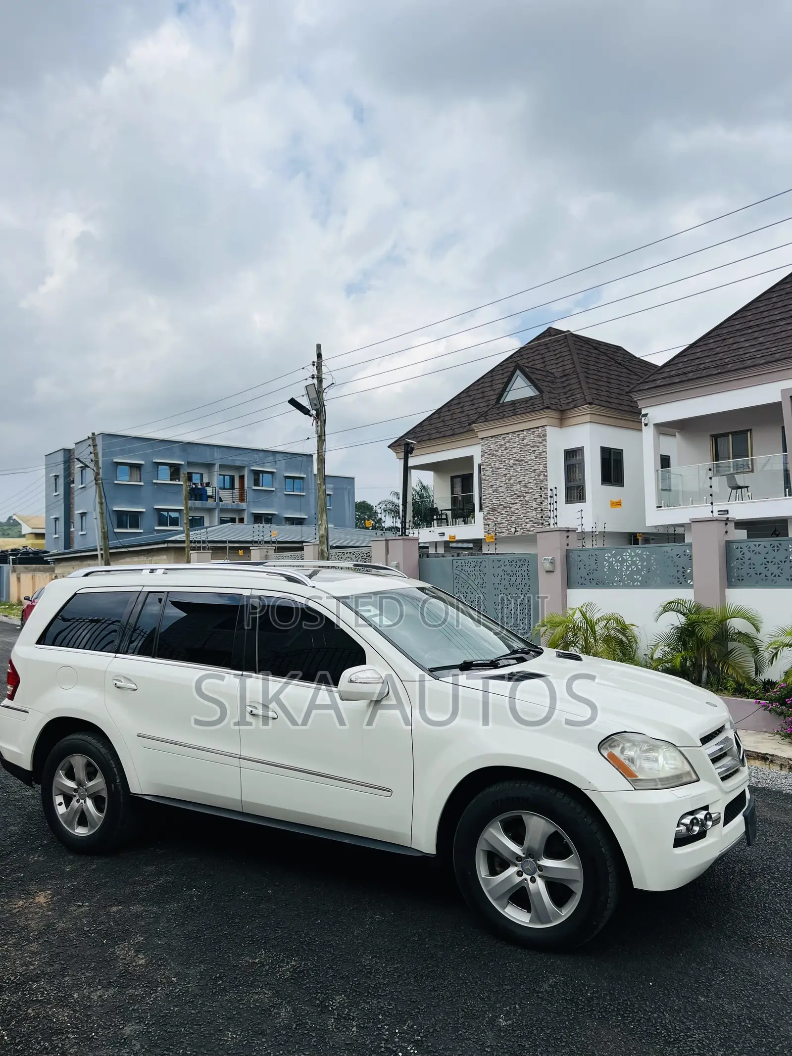 Mercedes-Benz GL-Class GL 450 2010 White