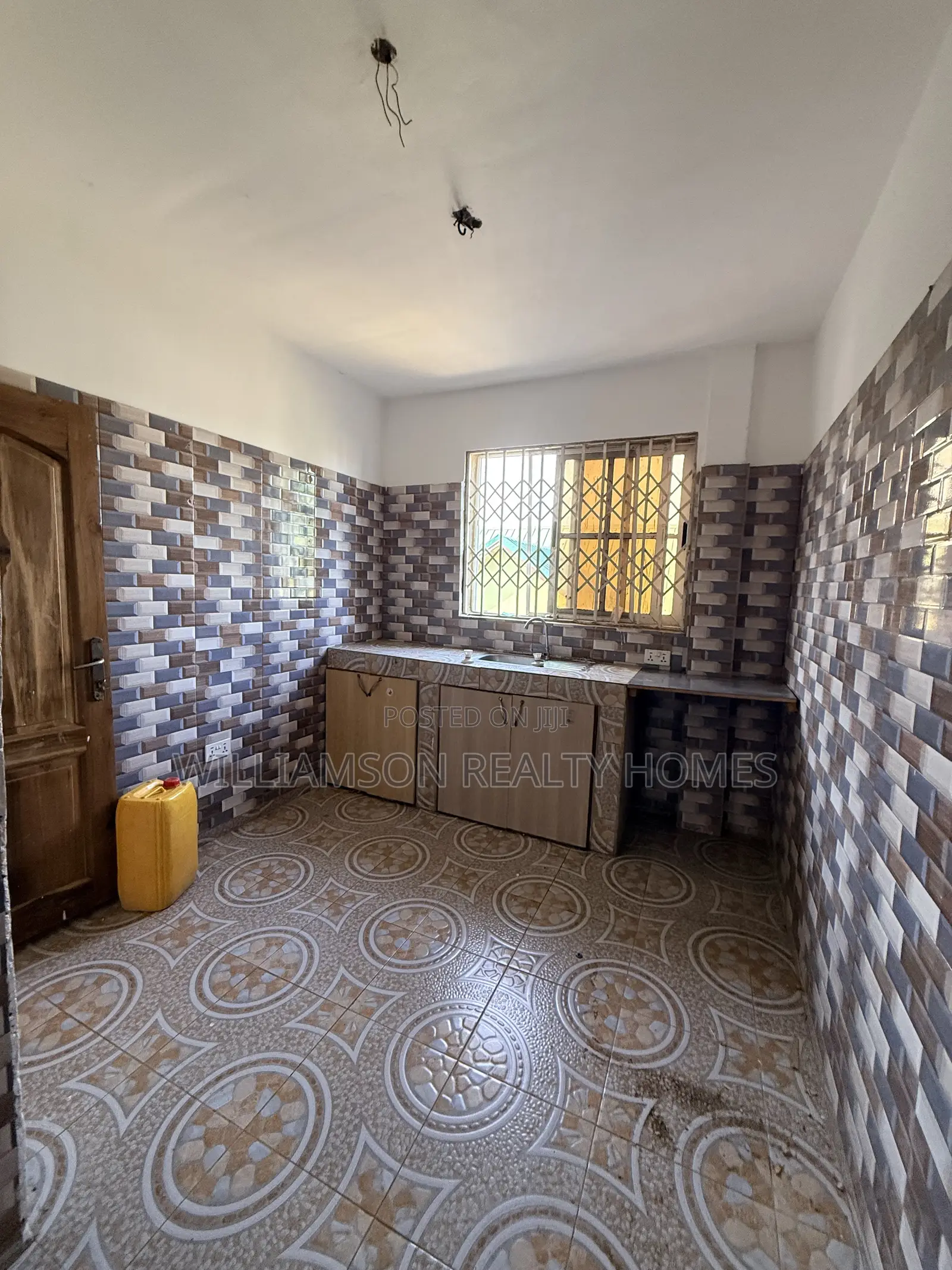 2bdrm Apartment in Hfc Estate Area, Spintex for rent