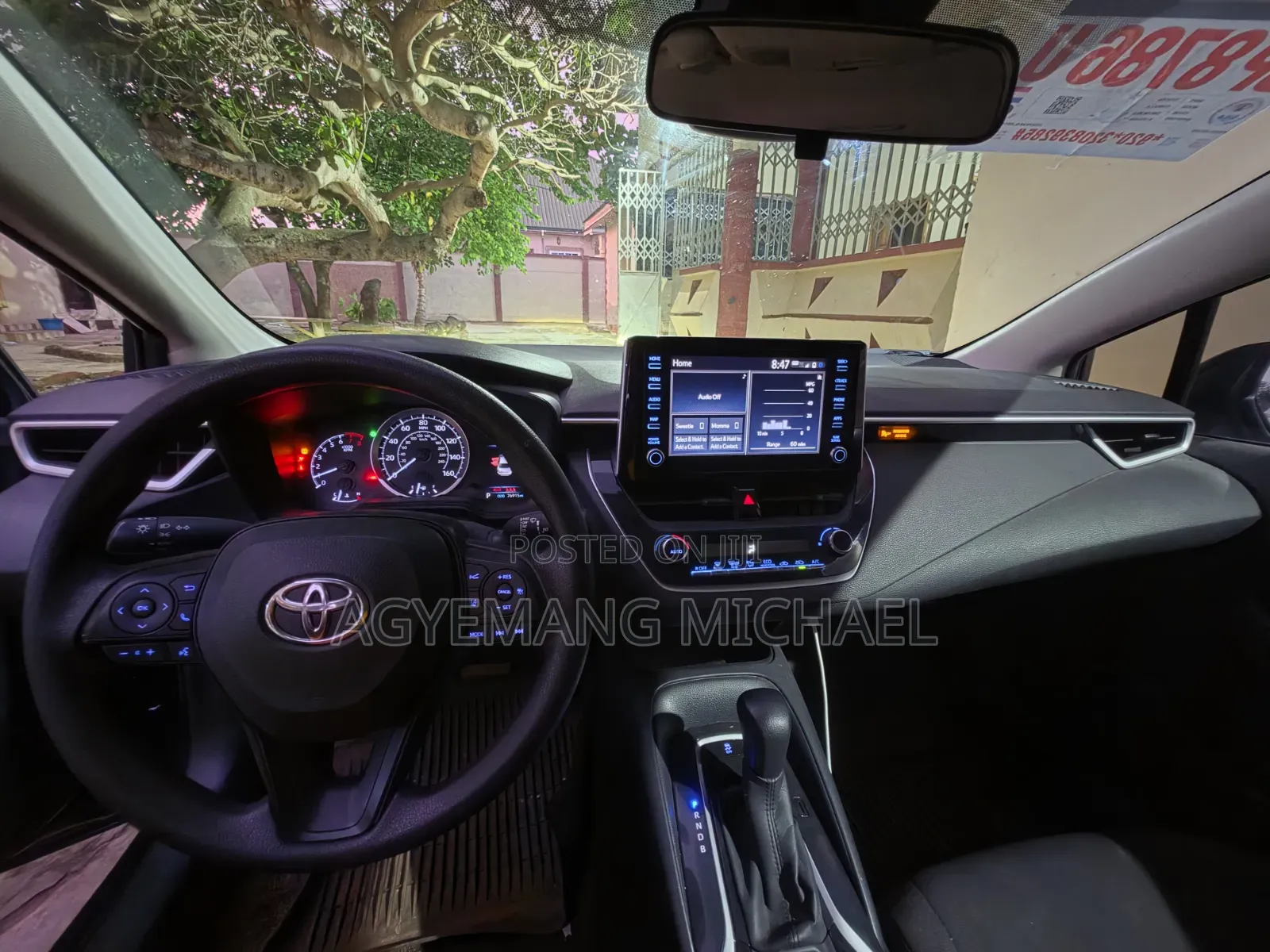 Toyota Corolla LE 2020 Blue