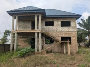 4bdrm House in Sam Properties, Amasaman for sale