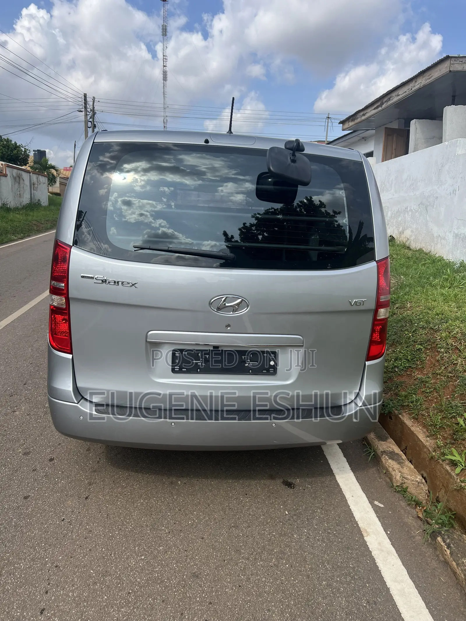 Hyundai H1 2019 Gray