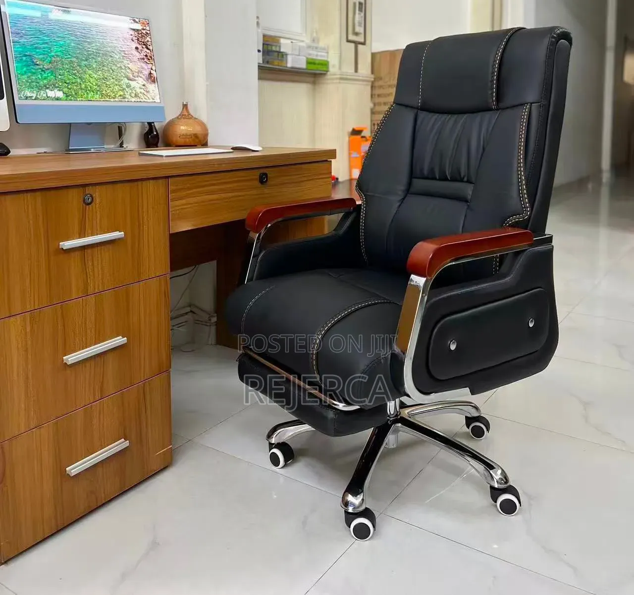 Executive Office Swivel Chair
