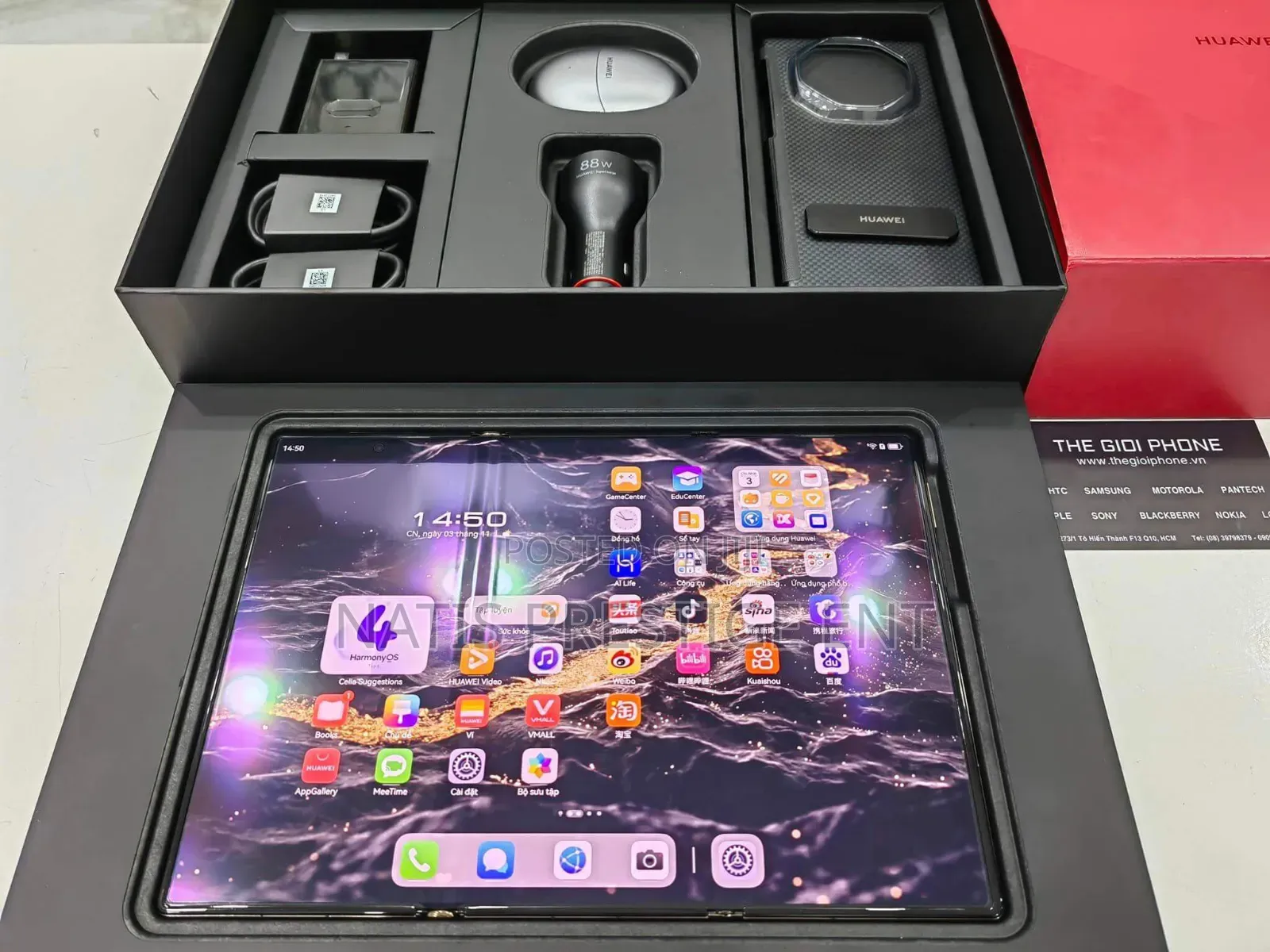 New Huawei Mate XT Ultimate Design 1 TB Black