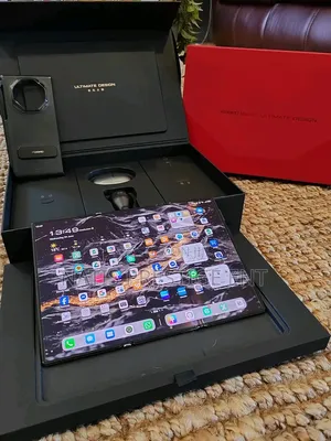 New Huawei Mate XT Ultimate Design 512 GB Black