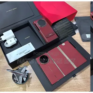 New Huawei Mate XT Ultimate Design 256 GB Black