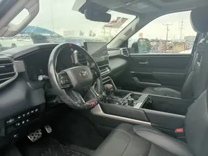 Toyota Tundra SR5 2022 White